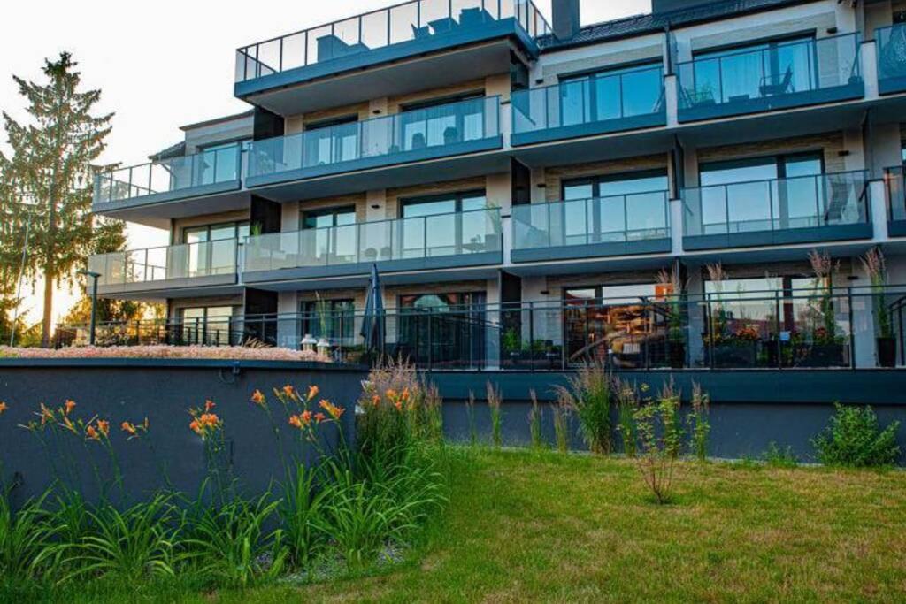 Apartament Twierdza Z Widokiem Na Jezioro Оструда Экстерьер фото